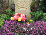 Handwerk, Grabstein aus Naturstein